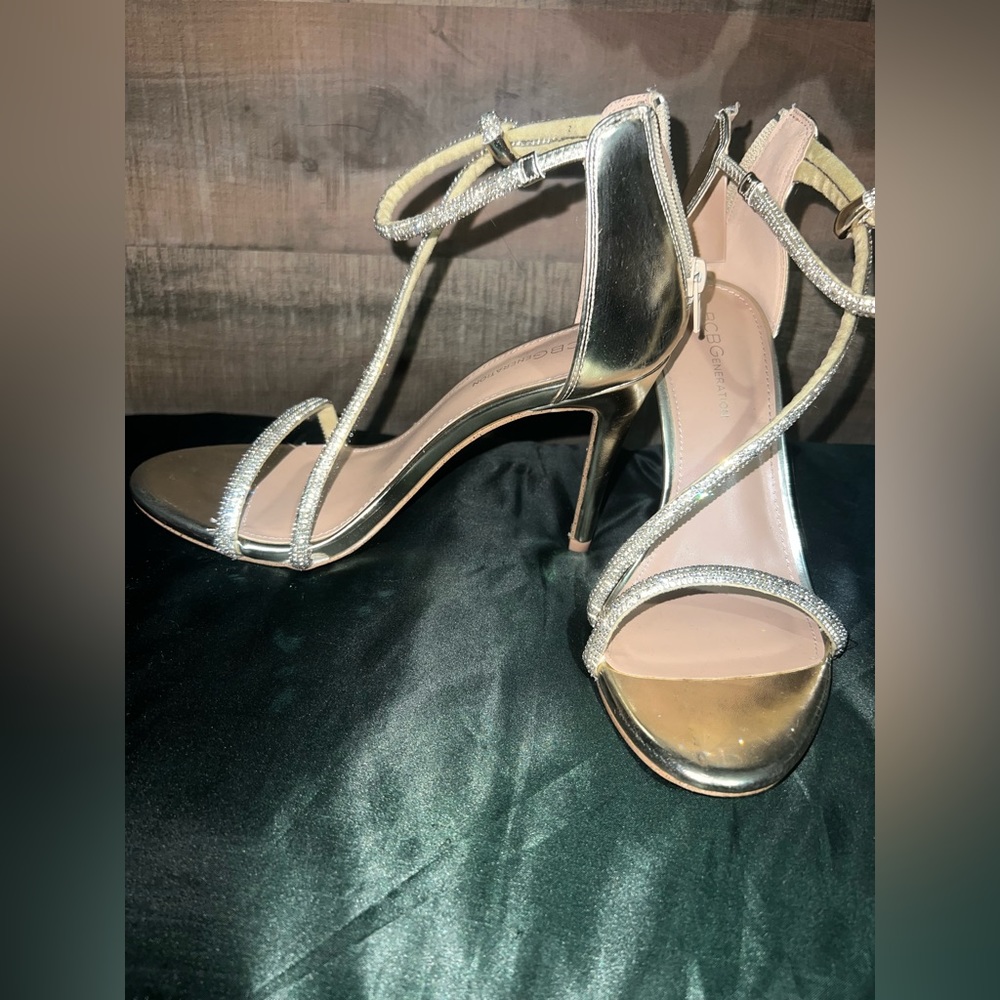 Gold BCBG size 8.5 heels